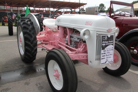 pink tractor photo